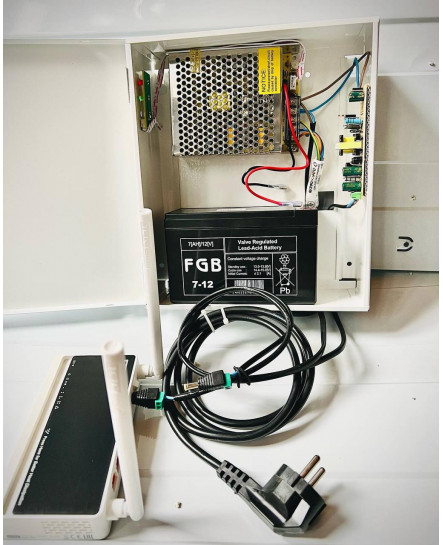 Блок безперебійного живлення для роутера 5А